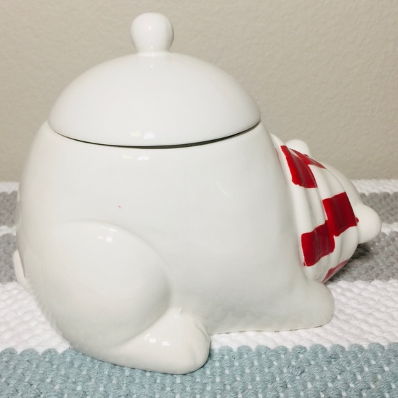 Blushing POLAR BEAR CANISTER JAR - Picture 4 of 6